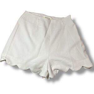 Monteau Cream Scalloped High Waist Shorts